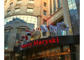 Cherry Maryski Hotel 