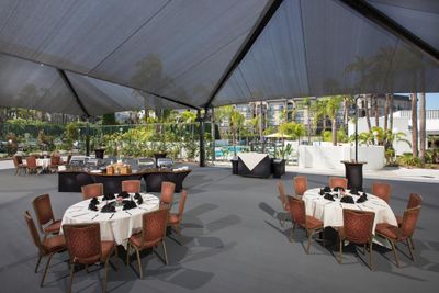 Book Hilton Irvine Orange County Airport Irvine Book Now With Almosafer