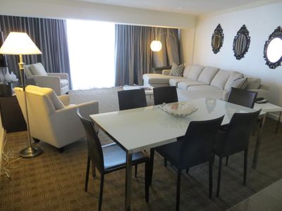 Toronto Don Valley Hotel And Suites Book Toronto Don Valley