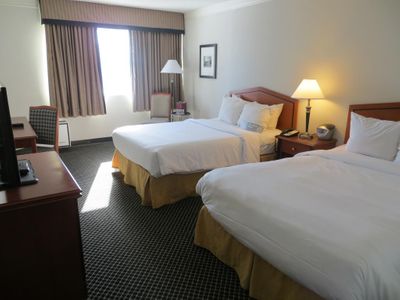 Toronto Don Valley Hotel And Suites Book Toronto Don Valley