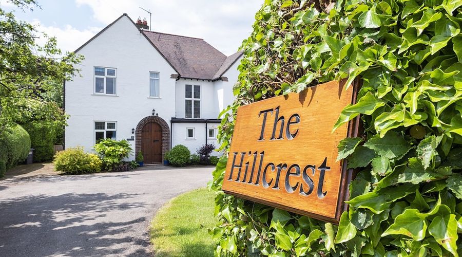 The Hillcrest-null of 35 photos