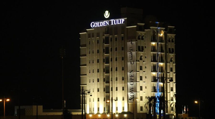 Golden Tulip Al Khobar Suites-1 of 31 photos