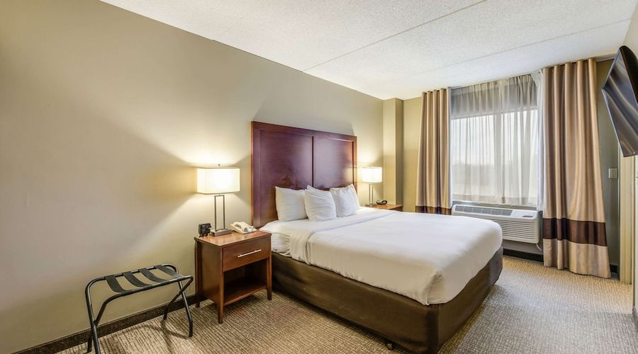 Comfort Suites Chicago O'Hare Airport-null of 63 photos