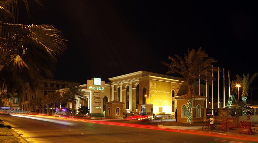 Holiday Inn Al Khobar - Corniche-5 of 30 photos