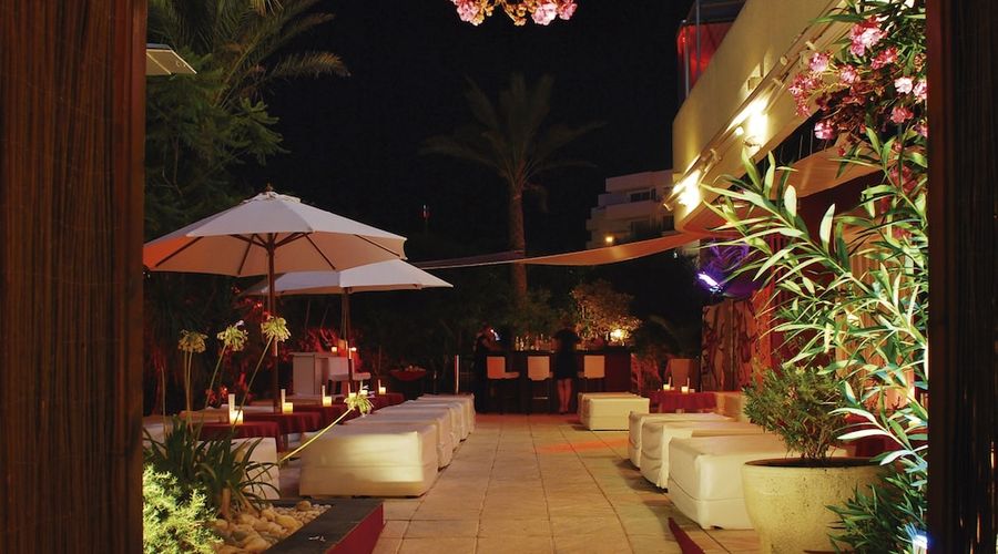 El Hotel Pacha – Includes entrance to Pacha Club-null of 31 photos