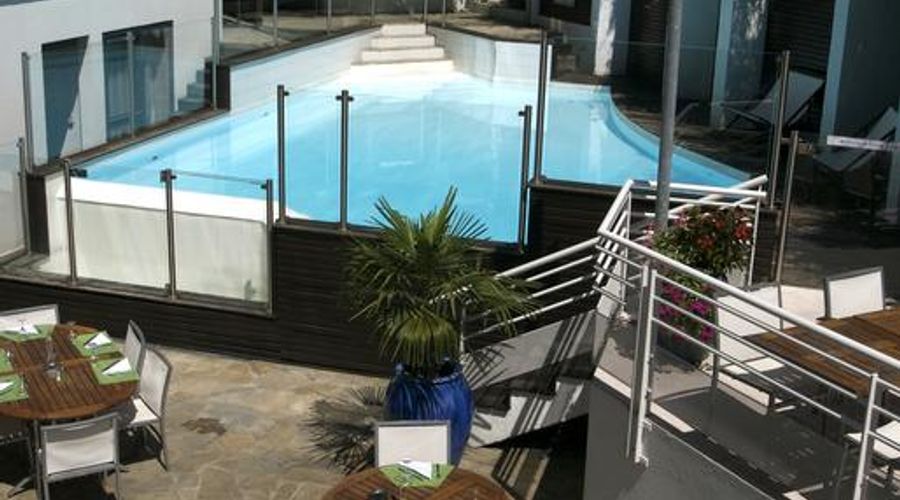 Book Holiday Inn Lyon Vaise  Tassin Demi Lune Book now with Almosafer
