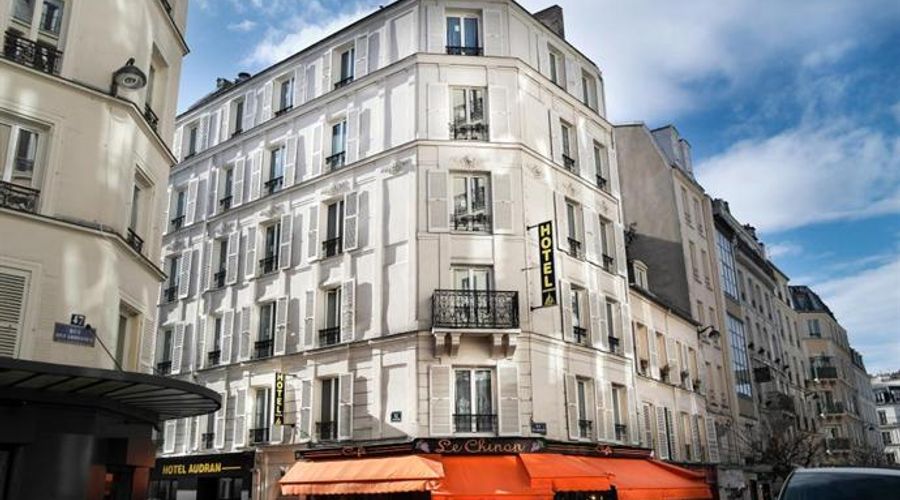 Montmartre Apartments Audran-2 of 27 photos